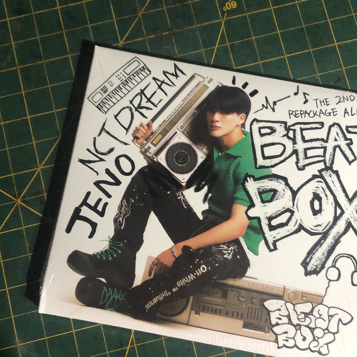 illibns's tweet photo. #mailsilli ๐ฎ
from @shopahollyPH
my jeno beatbox digipack has arrived safely yesterday!! thank you so much for the updates I really appreciated it!! I wasnโt expecting that itโll come with a huge poster ๐
tysm once again till next time ๐ค๐ค #shopahollyPROOFS https://t.co/BsNXJrUaRJ