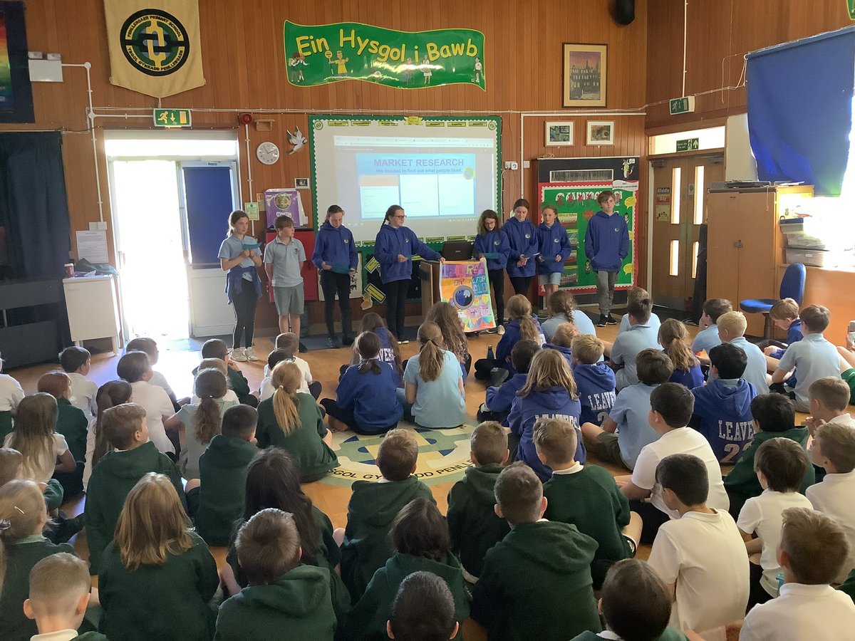 llanrhidianp's tweet photo. #LlanPryCop It was a pleasure to work with @PenllergaerP and @PontlliwPrimary this afternoon to present our enterprise projects to the judging panel! We are very proud of Pod Pry Cop for all their hard work! Gwaith bendigedig pawb 👏🏼👏🏼 #priment22 #LlanPV https://t.co/EsjGuImnUW
