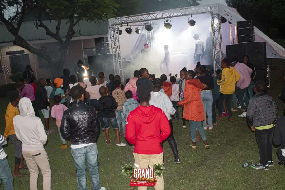 grandsaturdays's tweet photo. Thanks to everyone who came through for the 4th edition of #GrandSaturdays 🥂 till next time. 🙏🏾🎶🔥🇸🇿 https://t.co/bOW7lsuyg0