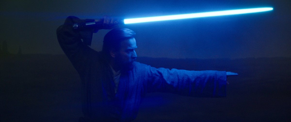 starwarstufff's tweet photo. #ObiWanKenobi was originally imagined as a film trilogy, writer Stuart Beattie confirms!

More details: https://t.co/fUl6OT4hpG https://t.co/NneYYVQkTr