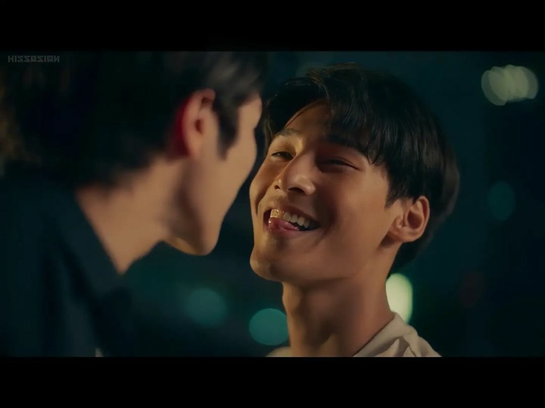 ILikeBL10's tweet photo. Mile and Apo 🌈
@nnattawin @milephakphum
#milephakphumromsaithong #milephakphum #nattawinwattanagitiphat #kinnporschetheseries #nattawin #kinnporsche #aponattawin #porsche
#kinn #bl #boyslove #thaibl #thaiblseries #thaidrama #koreanbl  #taiwanbl #chinesebl #thaibldrama #bldrama https://t.co/e2lsRXYeT9
