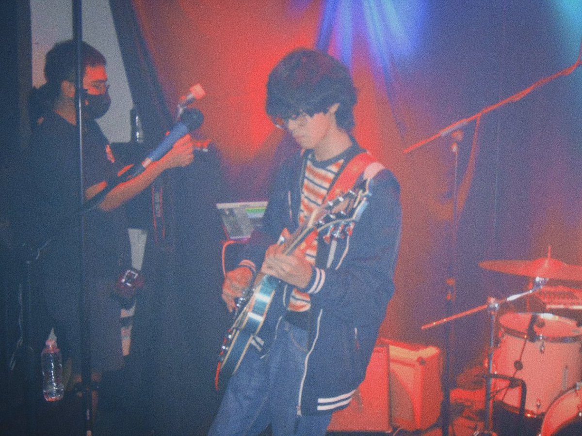 heyjunakis's tweet photo. HEY JIM ｡*ﾟ✯ @jamesmatas0 @heyjunemusic 

#HeyJune1stAnniversary https://t.co/YZDqo5cyda