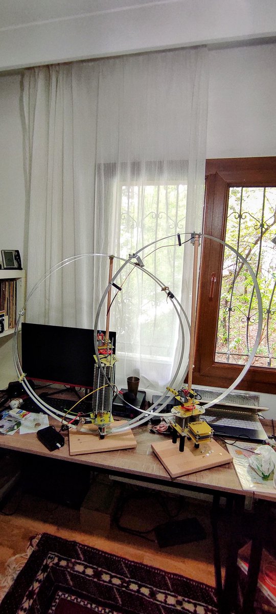 EYilmaz_TA2OM's tweet photo. They will be waiting for me to return to TA couple months more but ready to use. One for 80, 60 and 49 (left) and one for 20, 10 and may be more. Build by a German hobbiest.
#hamradio
#amatörtelsiz
#magloop
#antenna https://t.co/SDQWUHUlxL