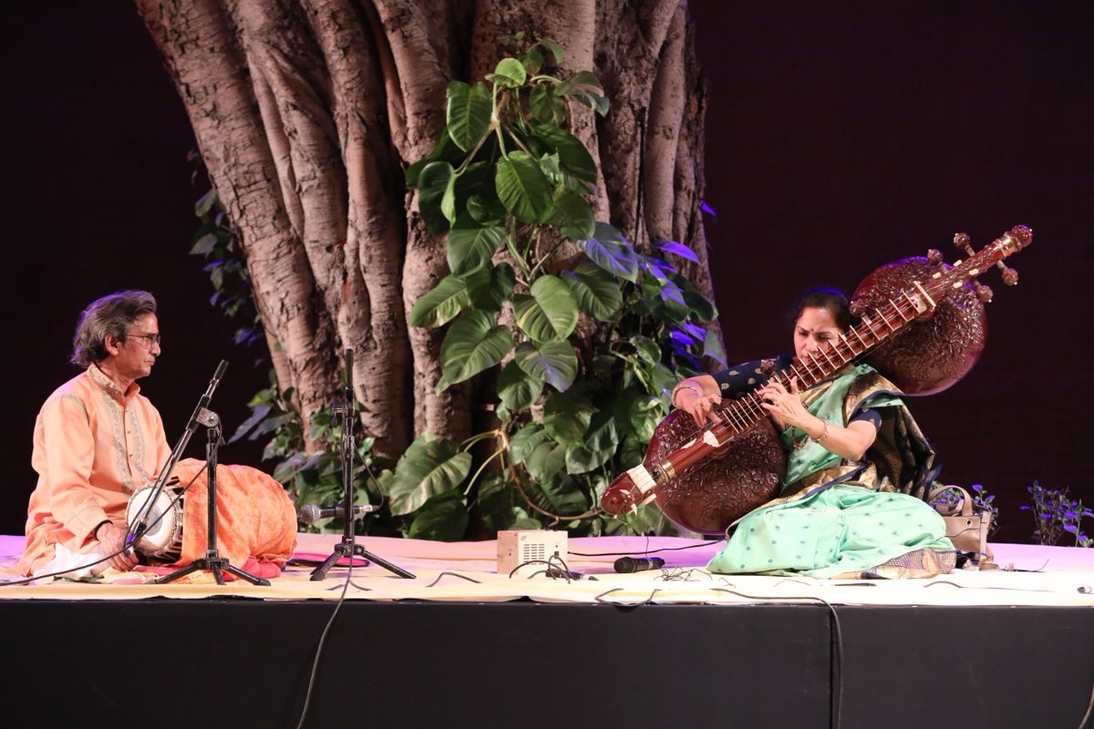 sangeetnatak's tweet photo. Some Glimpses of #jyotirgamaya festival organised from 21 to 25 june. Watch performances of #PulluvanPattu #RudraVeena on our Facebook and YouTube channel. https://t.co/AvKjIhPUD3