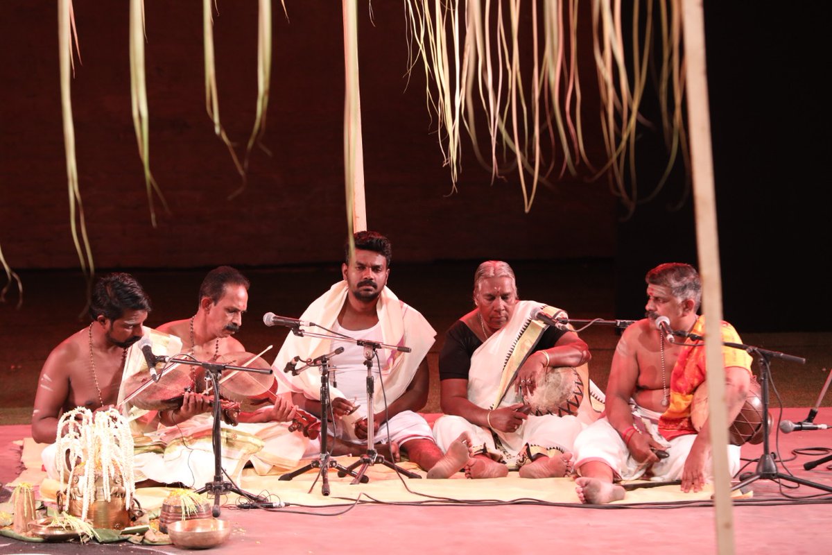 sangeetnatak's tweet photo. Some Glimpses of #jyotirgamaya festival organised from 21 to 25 june. Watch performances of #PulluvanPattu #RudraVeena on our Facebook and YouTube channel. https://t.co/AvKjIhPUD3