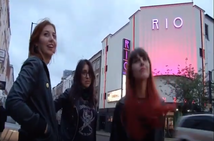MuleFreedomPR's tweet photo. "Hackney here we come!" SMALLTOWN TIGERS are back in town! Find out where by following them at...

@TigersSmall 
https://t.co/l4hvwF9nyS
https://t.co/MwBmJu6aQK

#punkrock #powerpop #Hackney https://t.co/eSxG3VISfR