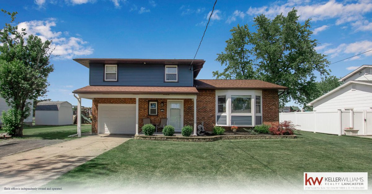 DavidCoric's tweet photo. 🚨New Listing🚨
Open House Saturday 12 pm - 3pm
2159 Fix Rd, Grand Island NY
3🛏 1.5🛁 https://t.co/2rkna4CRow