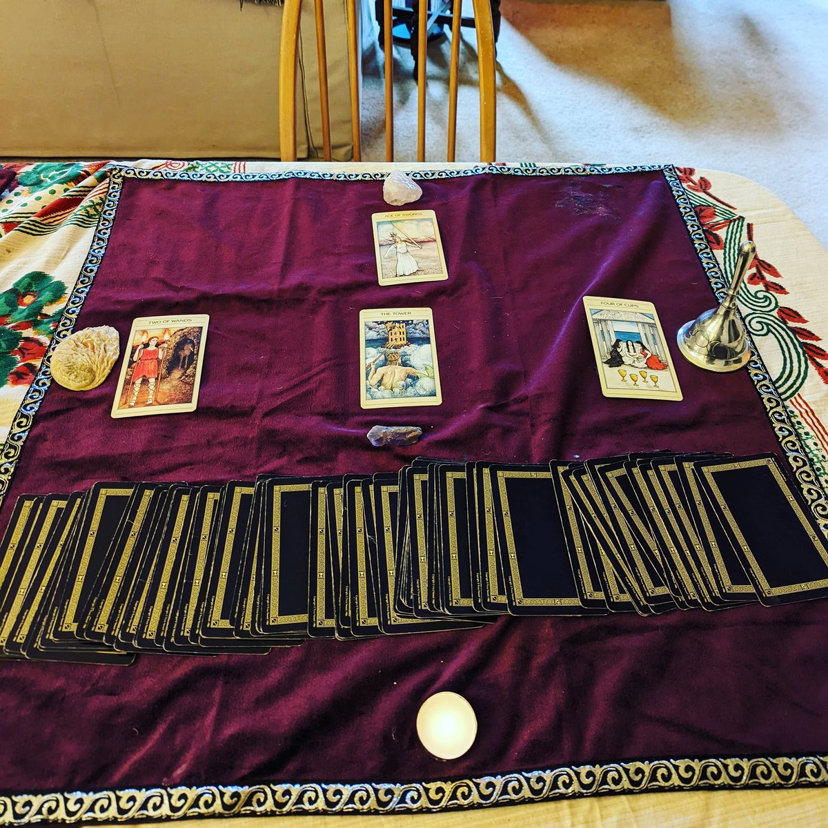 Dakota_Edin's tweet photo. Recently started a new thing for tarot readings as a way to come out of what has been a beyond challenging time, and likes or shares of my page would be so appreciated 🥰 

It's only donation based and the way I do is slightly different -more info below

https://t.co/3c3AbI5fd7 https://t.co/Sl6GAbYJGn