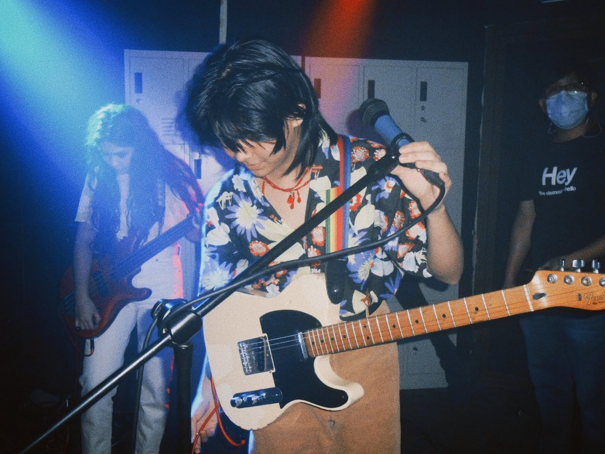 heyjunakis's tweet photo. HEY EARL ✧*。@3arlpaglinawan @heyjunemusic 

#HeyJune1stAnniversary https://t.co/Q1dYYE3v6t