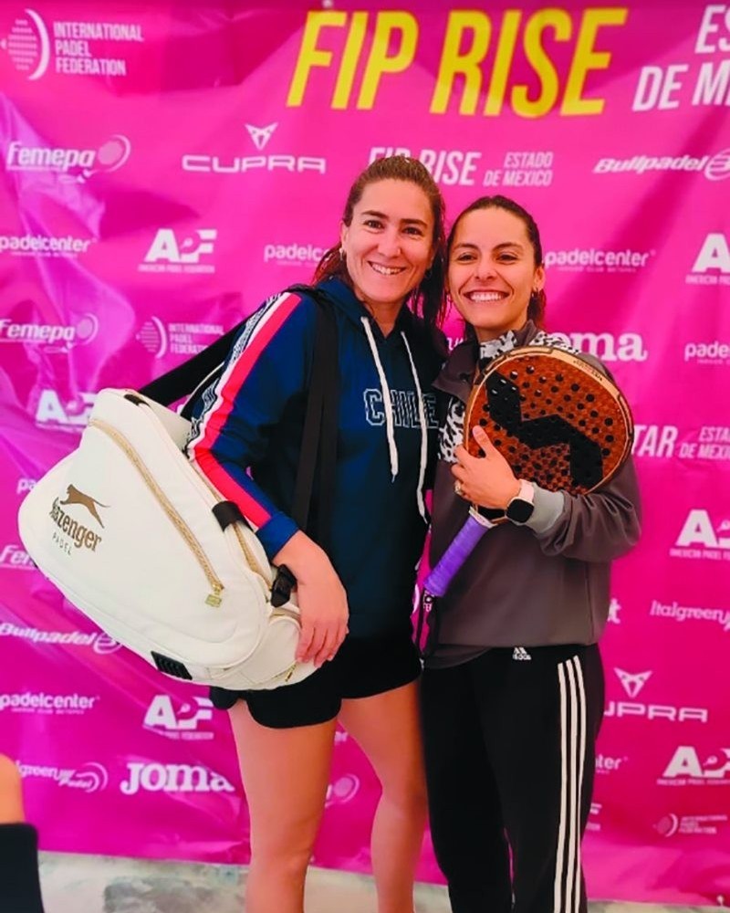 lun's tweet photo. "He tenido que soportar comentarios como que la Andrea Koch está vieja". 
La ex tenista, a los 37 años, es número 1 del pádel en Chile 🏸
https://t.co/e1vkTEFpKj https://t.co/T5446fVk9c