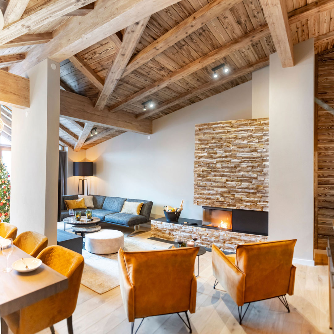 Weet jij al waar je volgende wintersport naartoe gaat? Zet jezelf op onze maillijst en ontvang inspiratie in je inbox!
✔️ de mooiste chalets en appartementen
✔️ de leukste wintersportbestemmingen
✔️ leuke winacties en mooie aanbiedingen
Meld jezelf aan: chalet.nl/nieuwsbrief