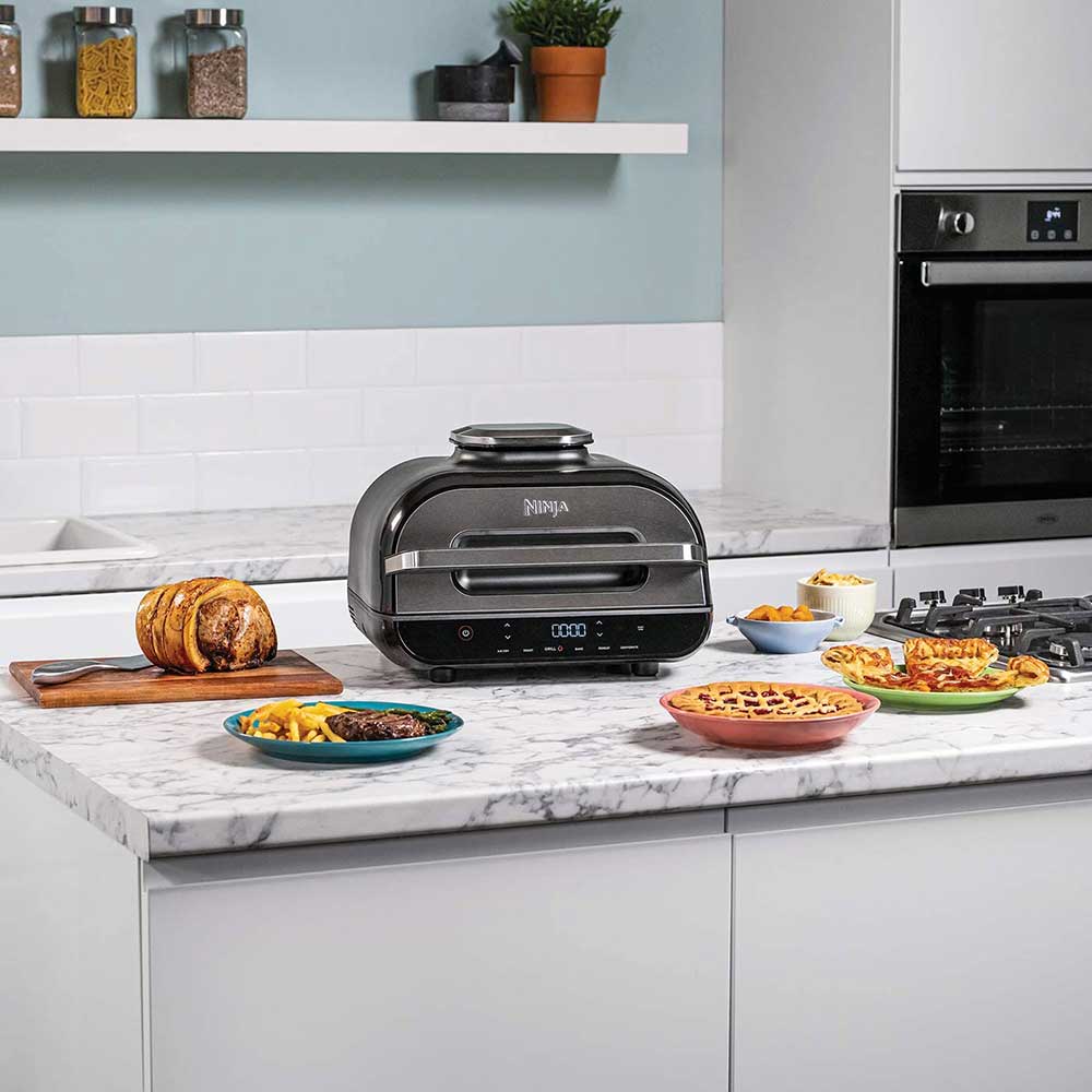 GilesElectrical's tweet photo. More than a Grill. 6 cooking functions – Air Fry, Bake, Roast, Reheat, Dehydrate and Grill 🍖🥗
Ninja Foodi MAX Health Grill & Air Fryer: https://t.co/ViGrr6WyEb
Currently only £199 (save £50) ✨
#ag551uk #ninjafoodi #healthgrill #airfryer #homecook #familyfood #healthieroption https://t.co/YSAV6tQiDv