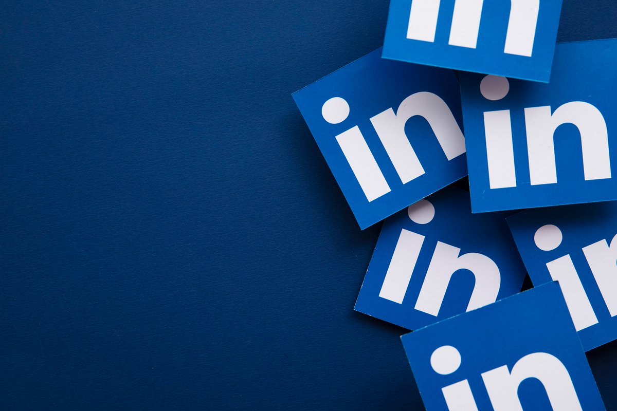 LawPracticeTips's tweet photo. LinkedIn is not just a job search site--it can be an effective lawyer marketing tool. #LPToday https://t.co/BtxV2najHY https://t.co/4mn2UOTpVY