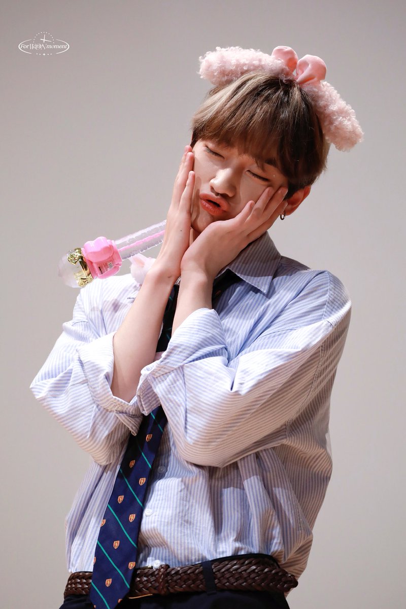 Onemoment_1218's tweet photo. 220604 뮤직아트 대면팬싸

HQ #𝐖𝐨𝐧_𝐦𝐨𝐦𝐞𝐧𝐭 

🐰🐰🐰🐰

 #싸이퍼 #Ciipher #WON #원 #박성원d https://t.co/z1AqzktWWg