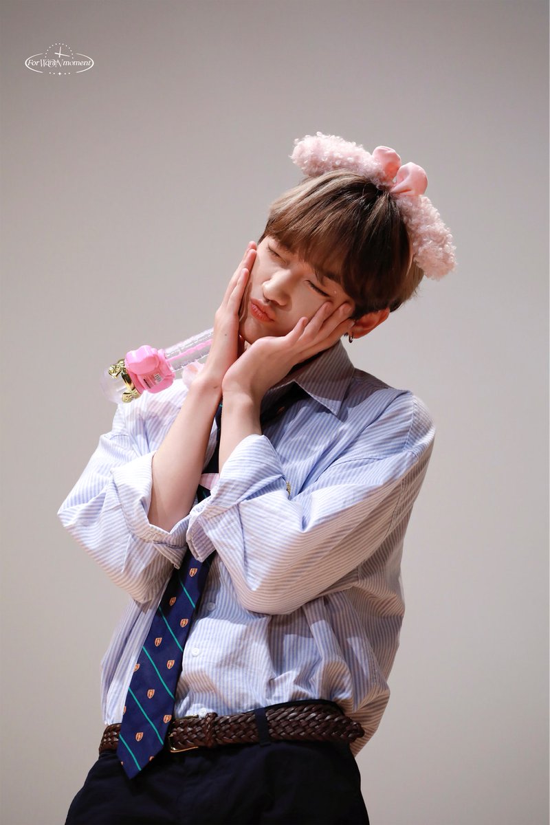 Onemoment_1218's tweet photo. 220604 뮤직아트 대면팬싸

HQ #𝐖𝐨𝐧_𝐦𝐨𝐦𝐞𝐧𝐭 

🐰🐰🐰🐰

 #싸이퍼 #Ciipher #WON #원 #박성원d https://t.co/z1AqzktWWg