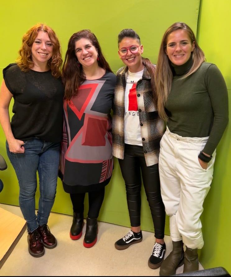 AyelenMazzina's tweet photo. 💫Seguimos tramando y hoy lo hicimos a través de @NacionalRock937 🤟🏻con Las Mafiosas. Conversamos sobre feminismo, diversidad y las políticas que llevamos en nuestra provincia.
💜Muchas gracias por la invitación @soyverolorca y @lucianapeker https://t.co/Ox1WFWXmxU