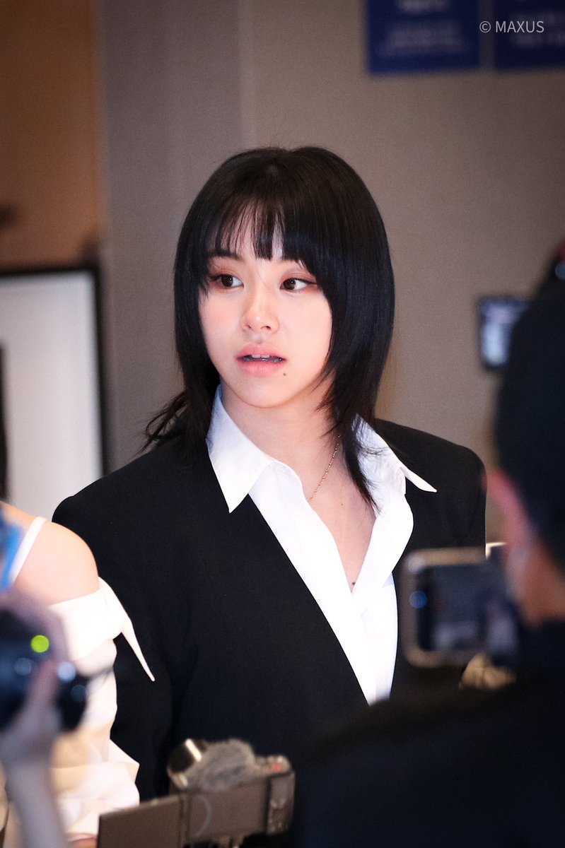 chaeypics's tweet photo. rich CEO vibes https://t.co/vPf6XmL0UR