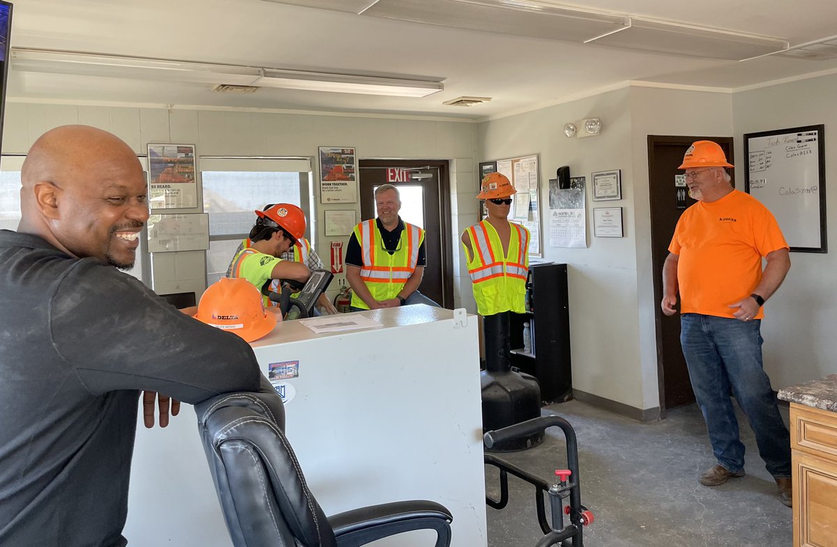 DeltaCompanies's tweet photo. Next stop for senior managers during Delta Safety Week was the HMA Plant in Cape Girardeau, Missouri. It’s OK to share a few laughs while discussing safety. Everybody wants to get in the act - check out the “dummy” in the middle!
#DeltaSafetyWeek #ColasGoalZero #SafetyCulture https://t.co/xYJc2RYbmU