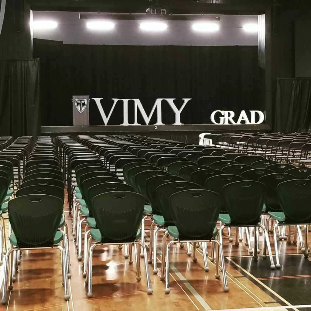 VimyAcademy's tweet photo. Getting ready for Grad tomorrow!!!
...
#vimygrad #vimyproud #yeg #epsb #tm #classof2022 https://t.co/WVxQ1jsU9H