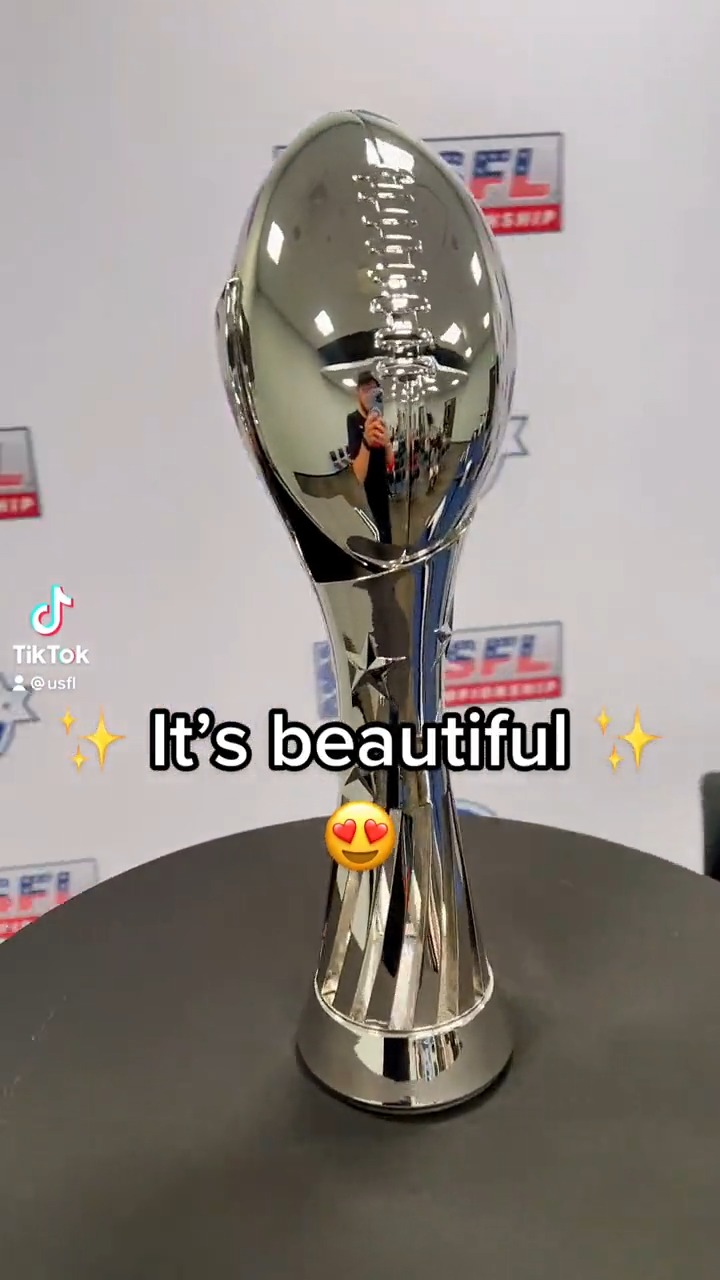 USFL on Twitter "The Inaugural USFL Championship Trophy 😍🏆 Which team