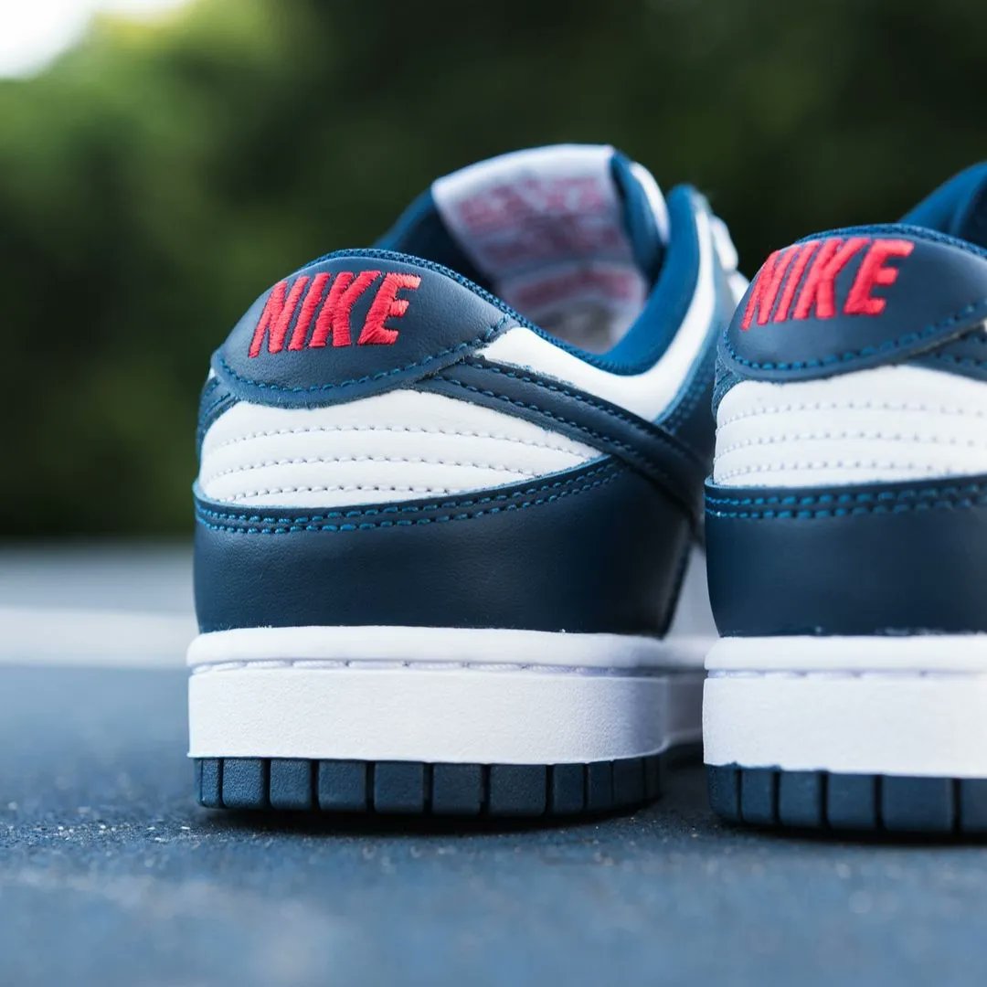JustFreshKicks tweet picture