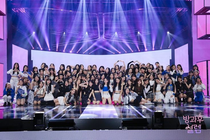 [#INTERAÇÃO] É praticamente impossível termos ex participantes do "Girls Planet 999" e "My Teenage Girl" no I-LAND 2. 

Mas se fosse possível, quais meninas vocês gostariam de ver no reality?