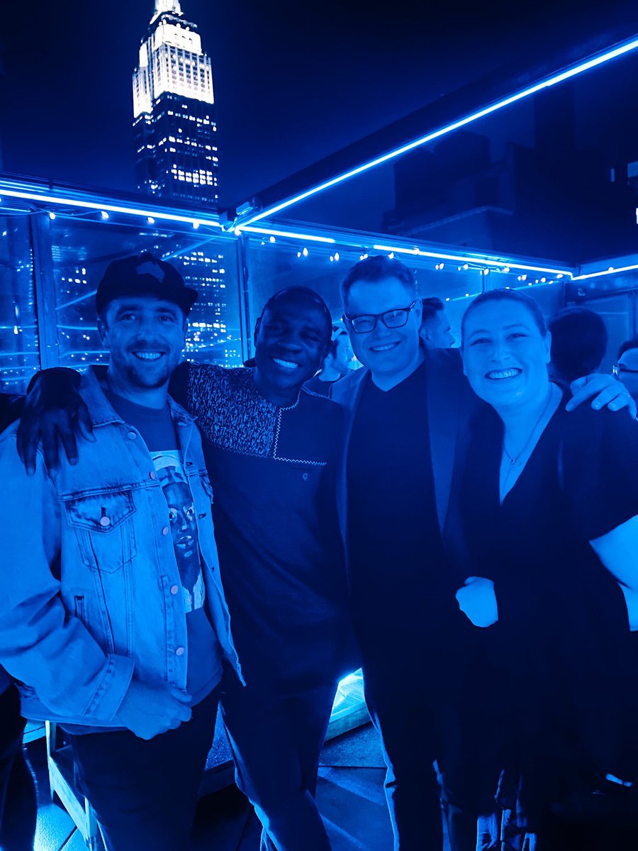 Dr Hans 👑 tweet media