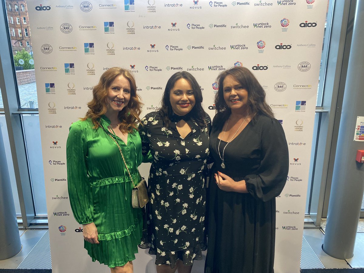 Maya3lie's tweet photo. What a night!
I’m honoured, to have shared such a wonderful night with so many wonderful people. I have learnt so much and experienced so much in one night. Let alone a year! I am extremely grateful to Osborne for the nomination and becoming a finalist was incredible. Thank you🤍 https://t.co/y2Rp1J99Pf