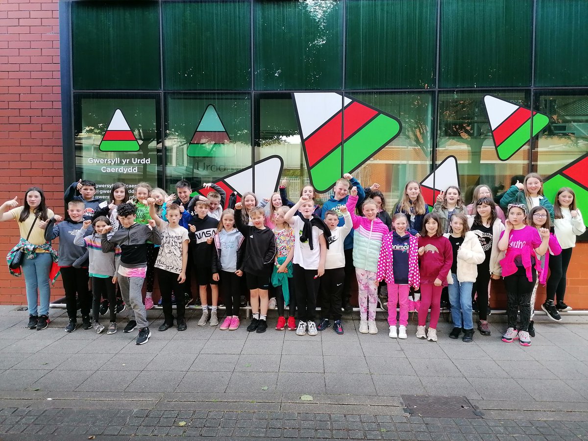 Wedi cyrraedd y gwely rôl wacen fach o gwmpas y bae. <a href="/GwersyllCdydd/">Gwersyll Caerdydd</a> #cysgunsownd #caerdydd