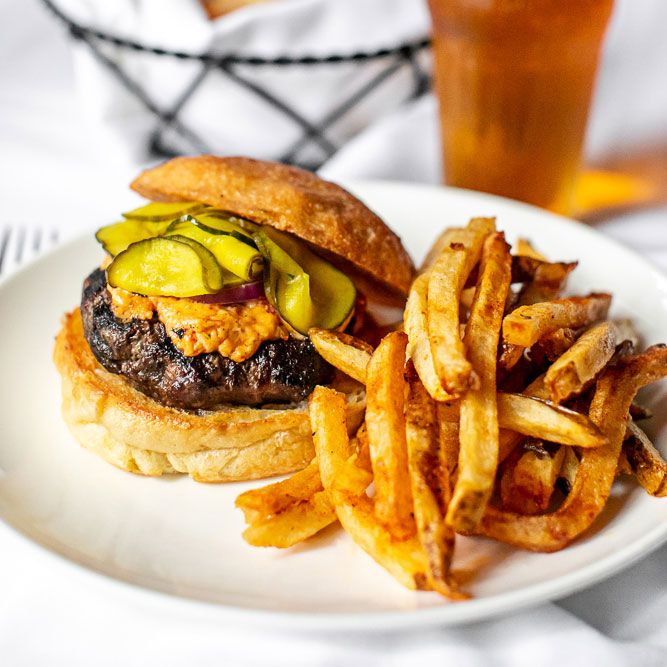 SCKMidtown's tweet photo. Our Double Up Your Summer sale is HERE! Today through Friday, July 1st, save 50% when you purchase a $40 gift card to any of our locations for just $20! Click the link below to purchase, then enjoy your favorite southern dishes all summer long! 

https://t.co/MpfSRRn9eG https://t.co/iQNsDr2NvH