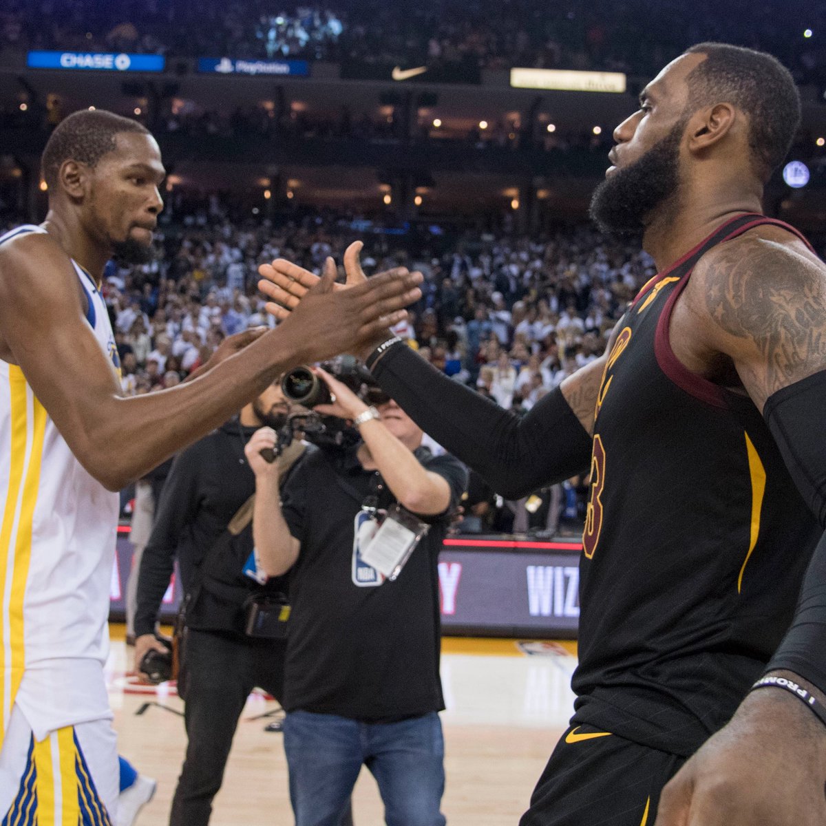 BallsackSports's tweet photo. Lakers and Nets have begun preliminary trade discussions on Anthony Davis and Russell Westbrook trade package sending both Kevin Durant &amp; Kyrie Irving to Los Angeles, Ballsack Sports tells @wojespn and ESPN. 

WOW 🤯🤯🤯 https://t.co/jBuxMiB6Eh