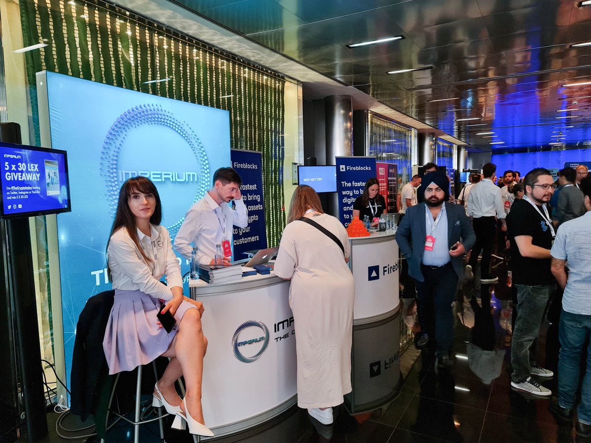 imperiumindex's tweet photo. 📸Wrapping up the day with a few more pics from the European Blockchain Convention

See you tomorrow as Liviu will join the conversation in the panel “Volatility vs. Stability: Indexes in Crypto”🗣
#Imperium #TheCryptoIndex #Barcelona #EBC #EuropeanBlockchainConvention #EBCfamily https://t.co/dYAnjjommK