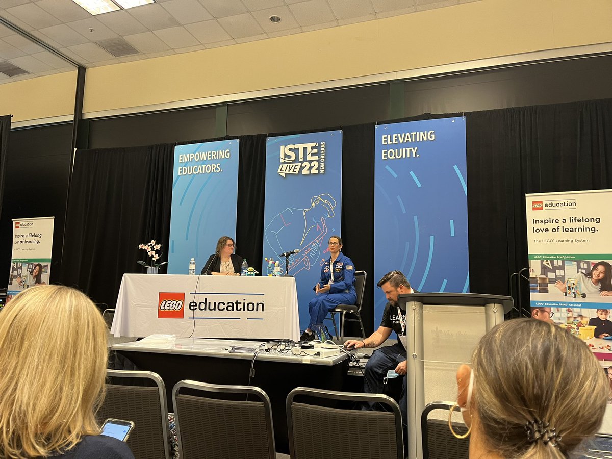 “Build to LAUNCH” student engagement and vision setting! Open their eyes to possibilities. #ISTElive #LEGOeducation