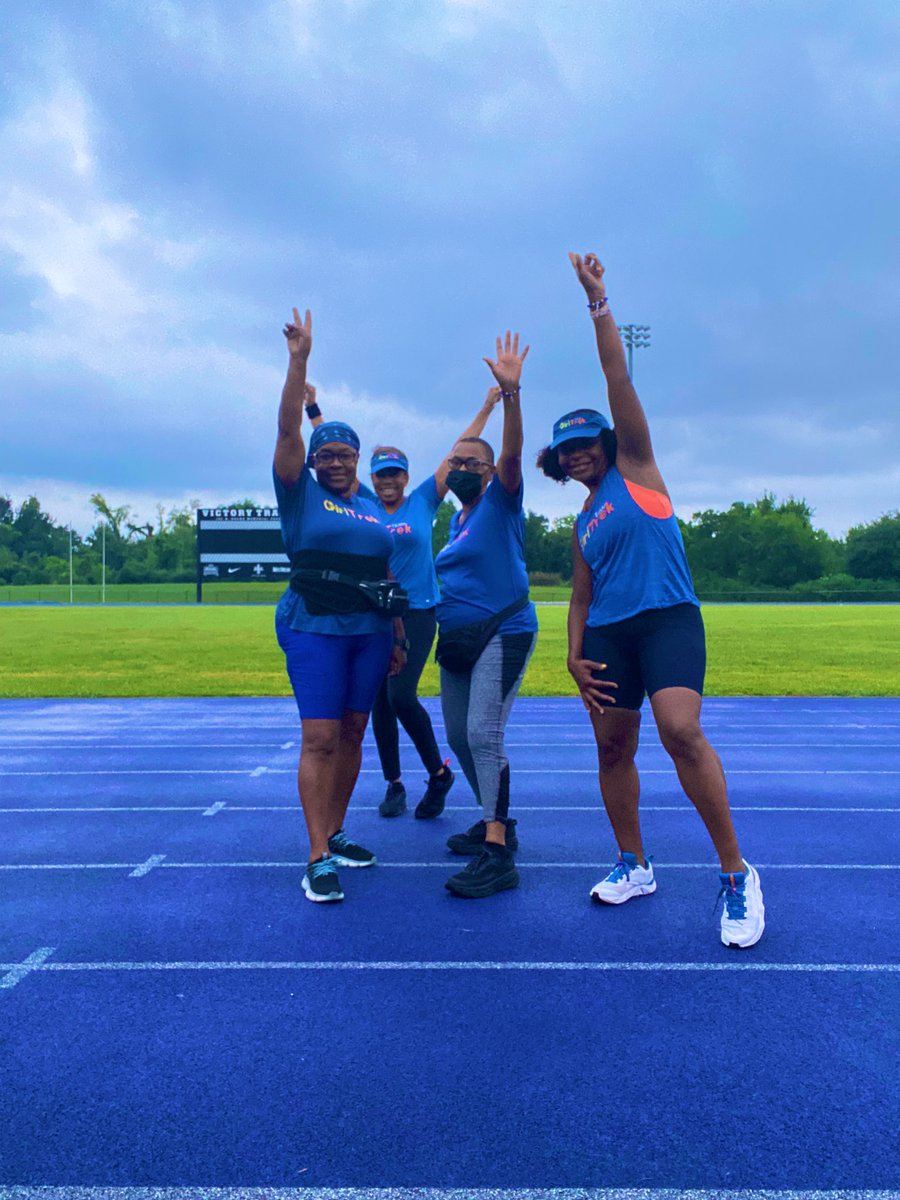 geauxnatural's tweet photo. #NeverMissAMonday
#GirlTrek #GirlTrekNewOrleans #nolatreks #30DayJumpStart #SummerOfJubliee https://t.co/uXgBj0q5mD