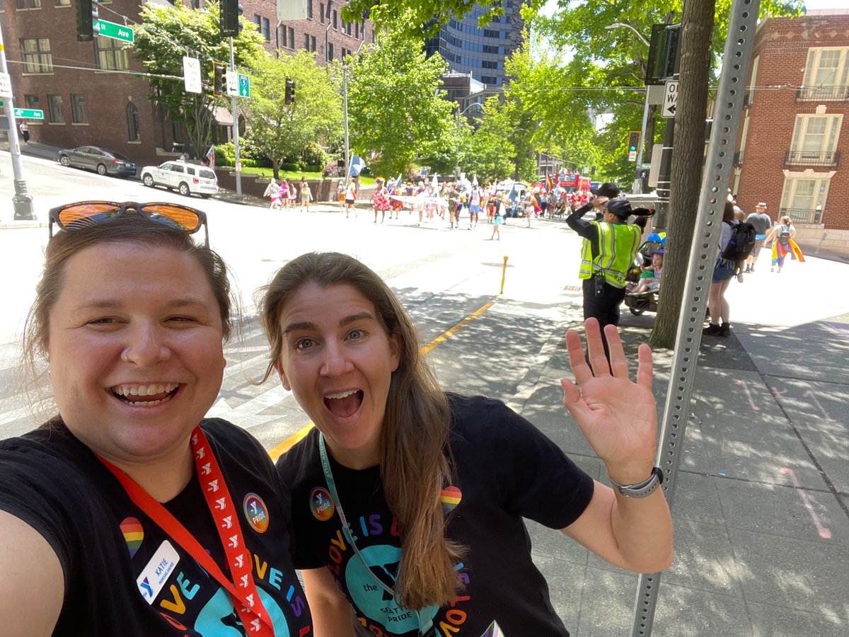 YMCASeattle's tweet photo. #SeattlePrideFest was a blast! Want to wrap up your Pride Month activities with a meaningful discussion as we strive toward LGBTQIAA+ liberation. We hope you can join panelists from @GayCitySeattle tonight for this month's Y Community Conversations. https://t.co/lAIzp61KFf https://t.co/zz1Zh0lIR5