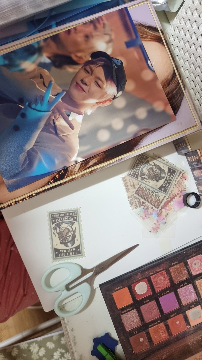 Making shot

사진출처 
Naverpost 

#Kangdaniel 
#cute