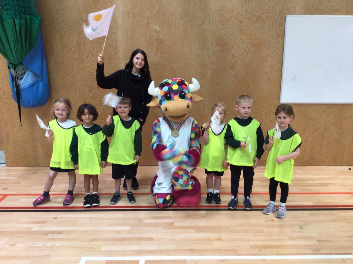 AustreyCe's tweet photo. Our reception children had a great time at the BDMAT Commonwealth games especially meeting Perry the Bull! https://t.co/8PXCYuHt8I