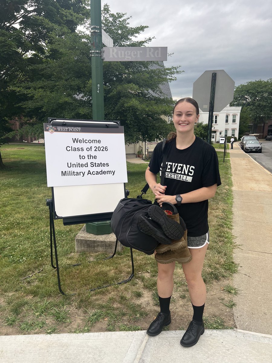 Betsy McShea tweet media