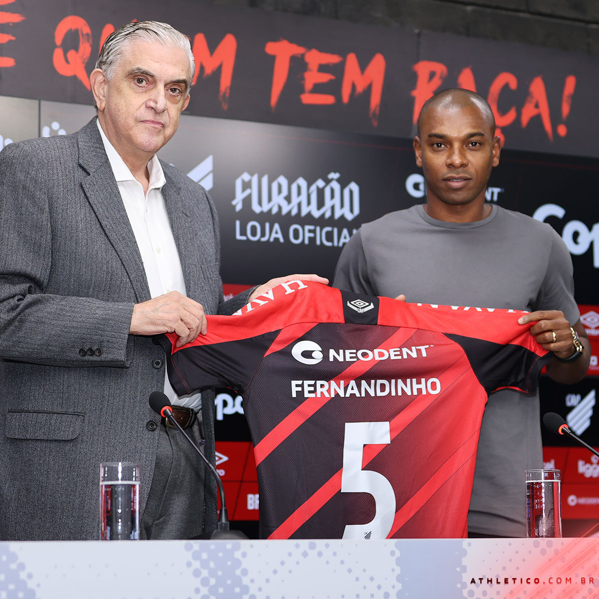 City_Xtra's tweet photo. Good luck, Captain! 🥹💙 @fernandinho https://t.co/p0FTQPTJip