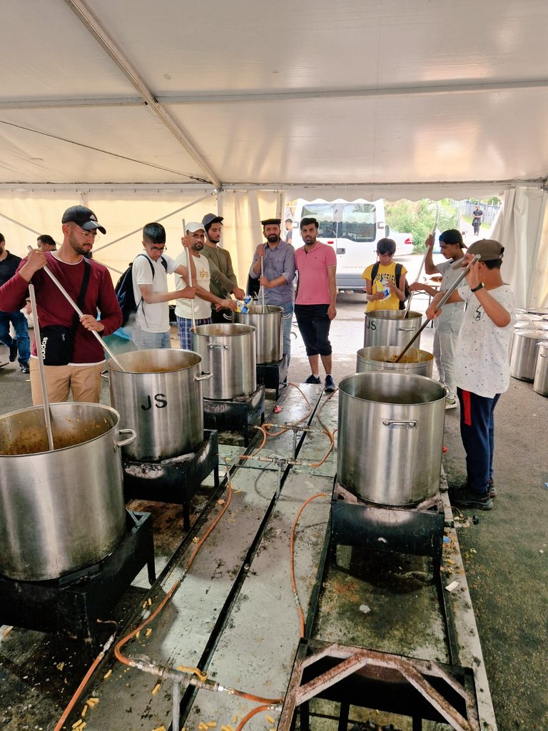 Am 24-26 Juni 2022
#MKASalanaIjtema2022
#khuddamduty
#Langerkhanaduty
#ahmadiyya
<a href="/KhuddamDE/">MKA Deutschland</a>