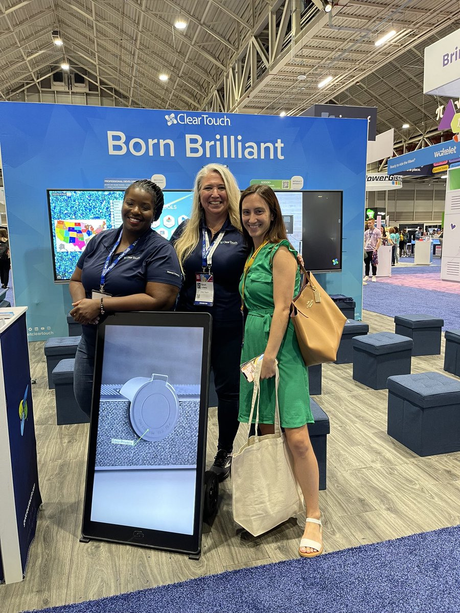 ChelseaSkalski's tweet photo. Hey @eduRobkmil I found our favorite @GetClearTouch ladies! #ISTElive https://t.co/RgvSJnQhxn