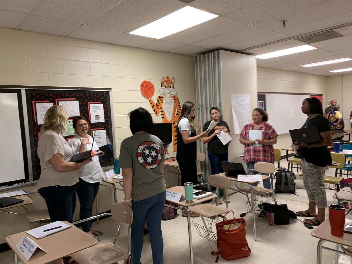 Dr. Suzie Estes tweet media