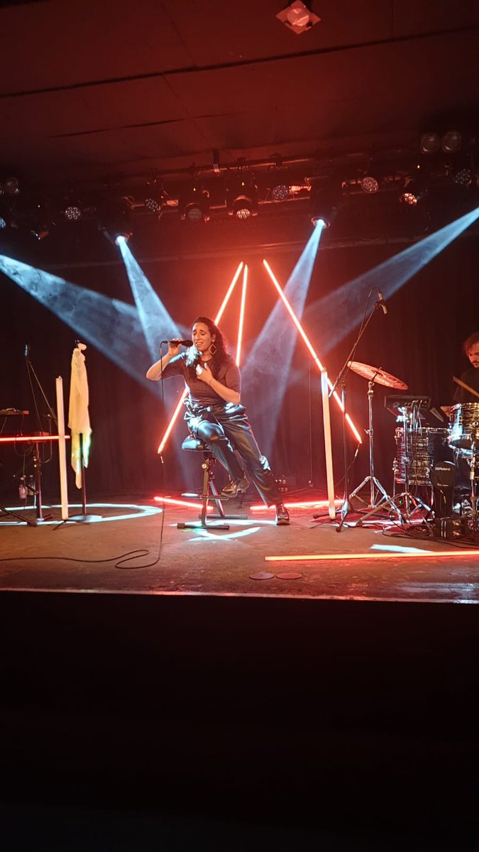 nahelimusic's tweet image. Biggest love and thank you to everyone who came yesterday and shared their love online. It was the best release show I could have imagined!! 
🧡 @KuFaKr 
📸 @laraleymusic