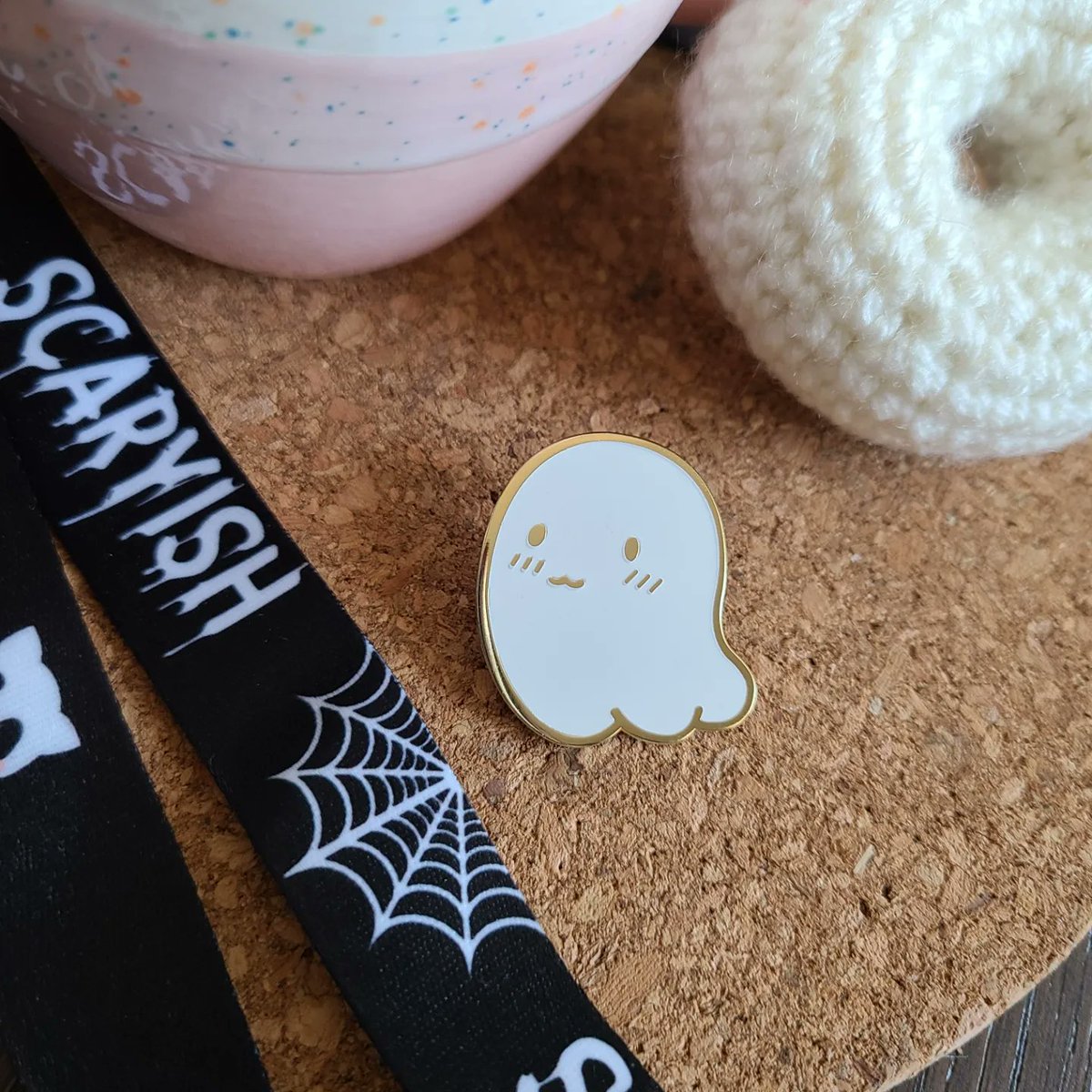 artsyengineers's tweet photo. This little ghosty wants to follow you home. Come pick one up for yourself at our booth at Anime Expo! :D
.
.
.
#AnimeExpo #AnimeExpo2022 #kawaii #ghost #kawaiighost #cute #spooky #halloween #enamelpin #pindesigner #hardenamelpin #artist #artistalley #conprep #digitalartist https://t.co/XKKDpGud4k