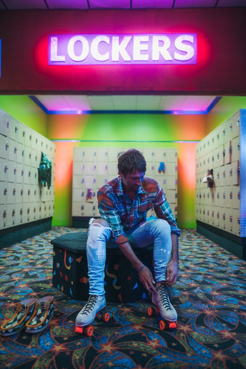 lace em up cause we’re hitting the rink. 
Pass It On video drops Wednesday at 3pm CT.