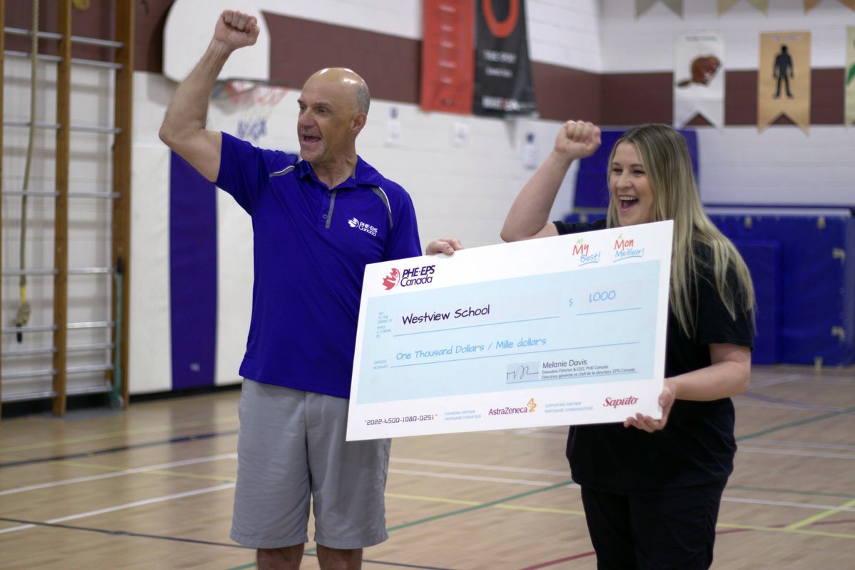 RETSDschools's tweet photo. Out of hundreds of applications, @west_retsd was one of only six schools in Canada chosen to receive a Physical and Health Education Canada At My Best grant. Read more: https://t.co/dDgdDGKkta 🙌 https://t.co/YuNqsGYo67