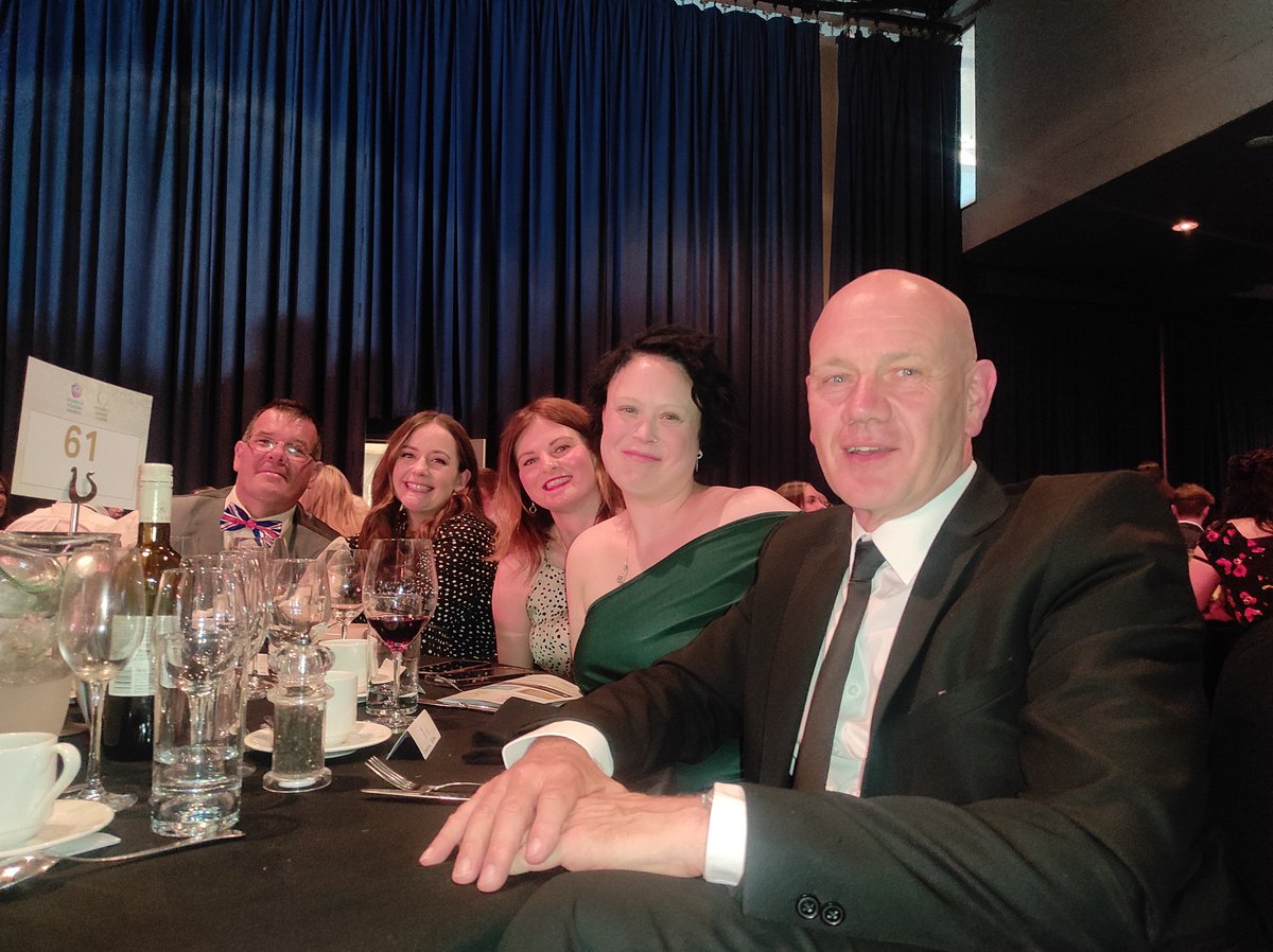 @osbornenews having the pleasure of sharing our table with <a href="/GoldenLaneHouse/">Golden Lane Housing</a> at the #housingheroes awards this evening, good luck Mark nominated for Tenant of the year.