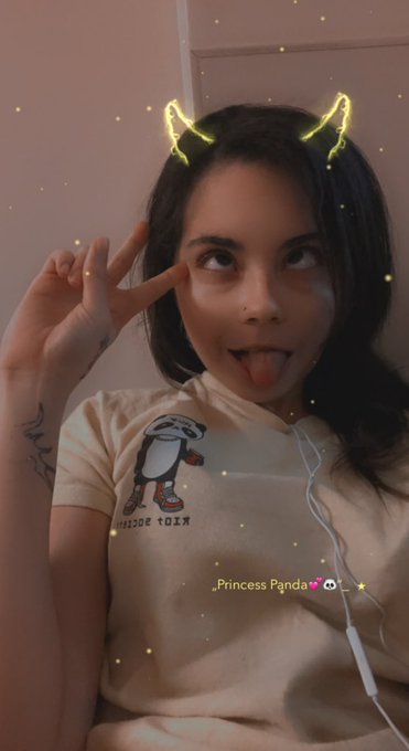 🤪❤️crazy https://t.co/NlZ8T4F5qe