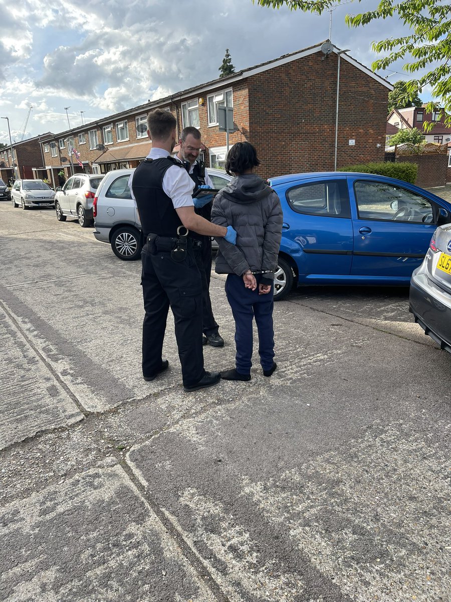 MPSBotwell's tweet photo. We love a chat! Another youngster didn’t want to stop and made us chase him so we could chat! He lost his sliders during it but we finally grabbed hold of him, he had some cannabis on him which he threw away but we got that too! He was issued a warning! #tooquickforyou https://t.co/BwhMMhQZhW