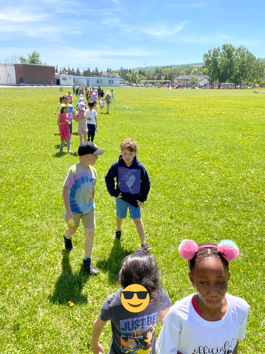 AddisonHAB's tweet photo. We had a blast placing our kindness rocks around Bowness Park!! @BelParkCBE #WeAreCBE https://t.co/KTooM3llv6